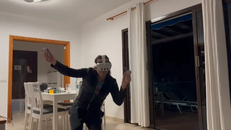 Playing VR games